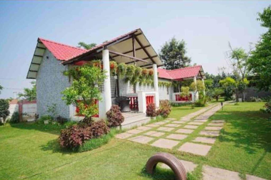 Achal Farm जंगल में मंगल Villa Gurgaon Buitenkant foto